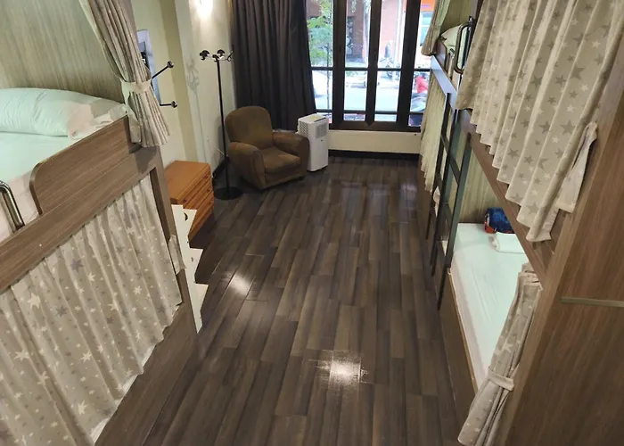 Barcelona & You Hostel Sagrada Familia