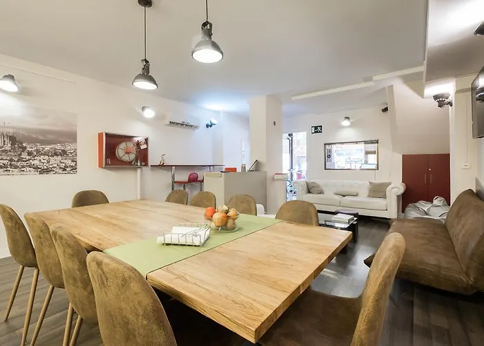 Barcelona & You Hostel Sagrada Familia